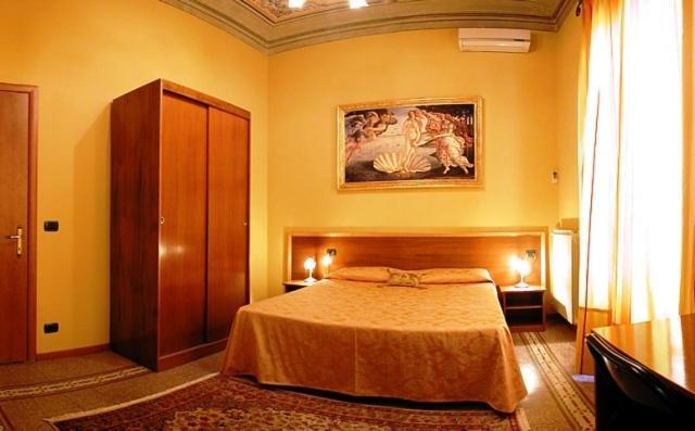 La Luna Guest House Florence Exterior photo